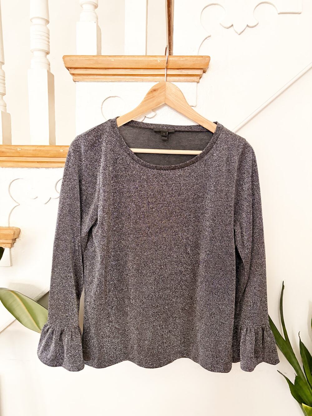 J.Crew Women's Gray Metallic Knit Ruffle Hem Long Sleeve Top Size M